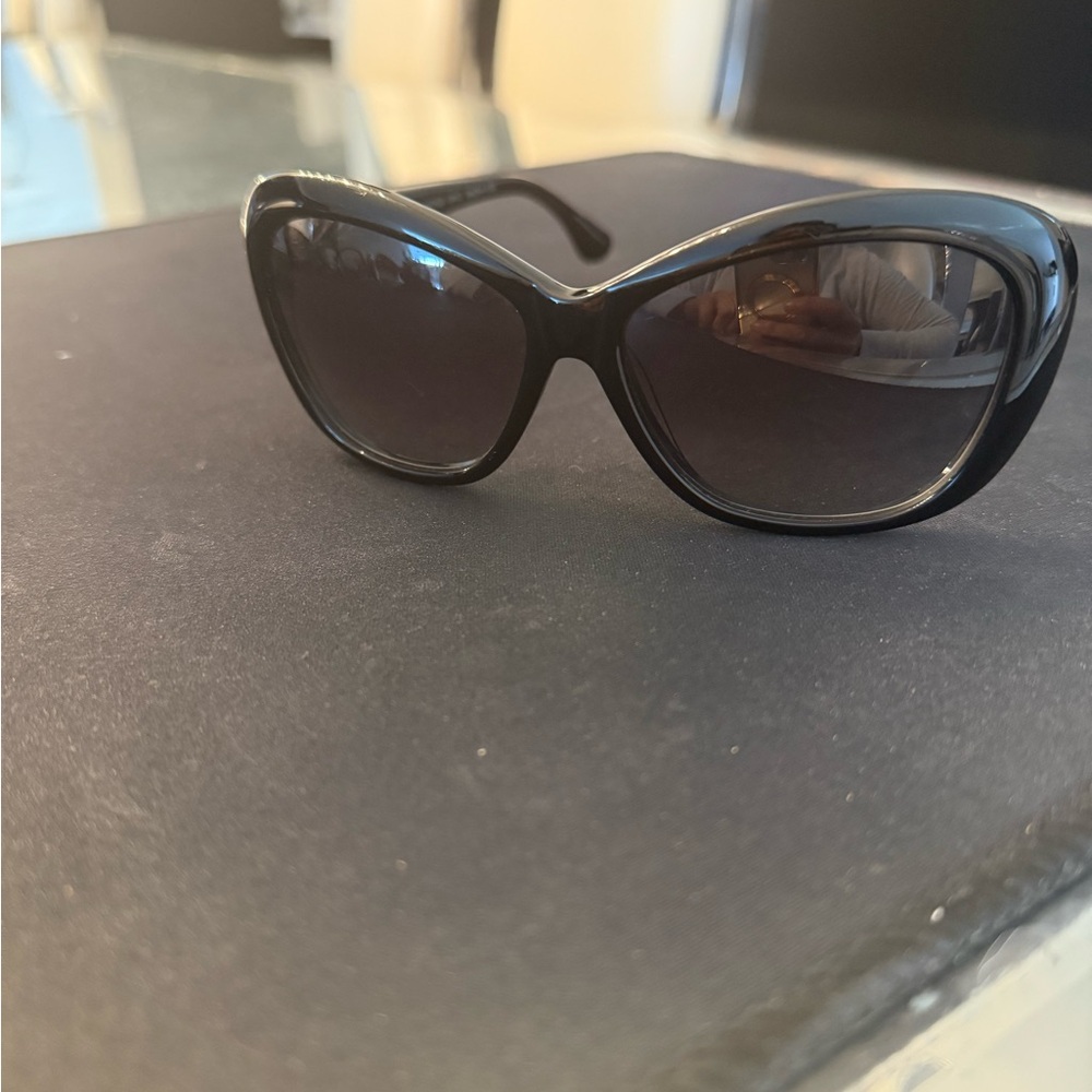 David Yurman Black Sunglasses - Picture 7 of 9